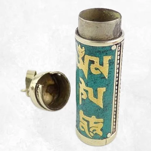 amulette tibétaine pour mettre des mantras