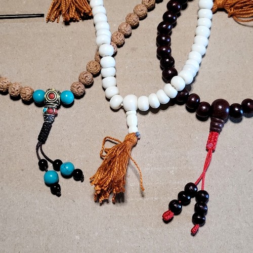 finition du mala tibétain