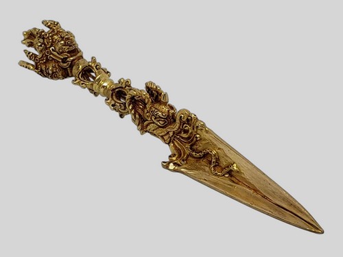 comment utiliser le phurba tibétain ou dague rituelle ?