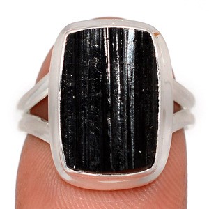 bague-tourmaline-noire-brute