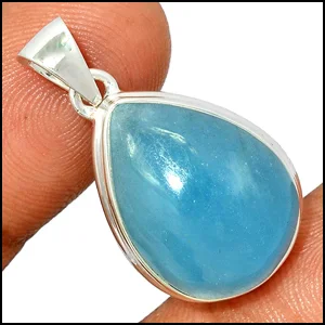Pendentif calcédoine bleue chakra de la gorge