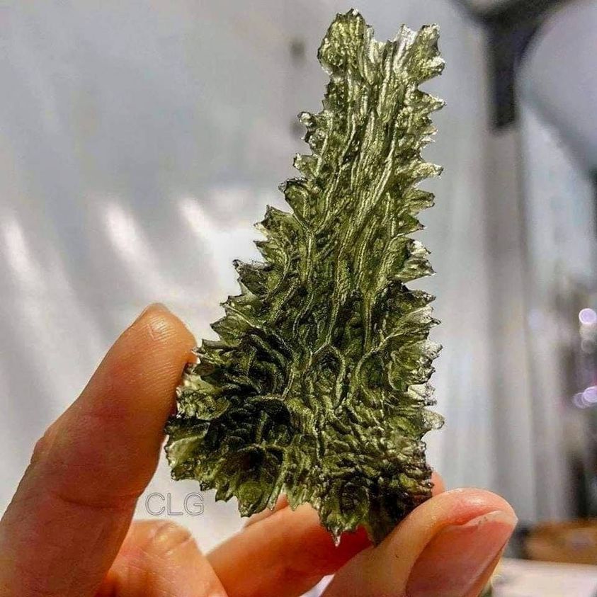 proprietes-de-la-moldavite