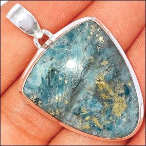 pyrite-sur-cyanite