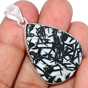 hornblende