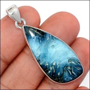 nakaurite glacierite blue ice