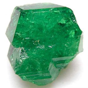 grenat-uvarovite-vertus