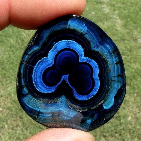 azurite-cabochon