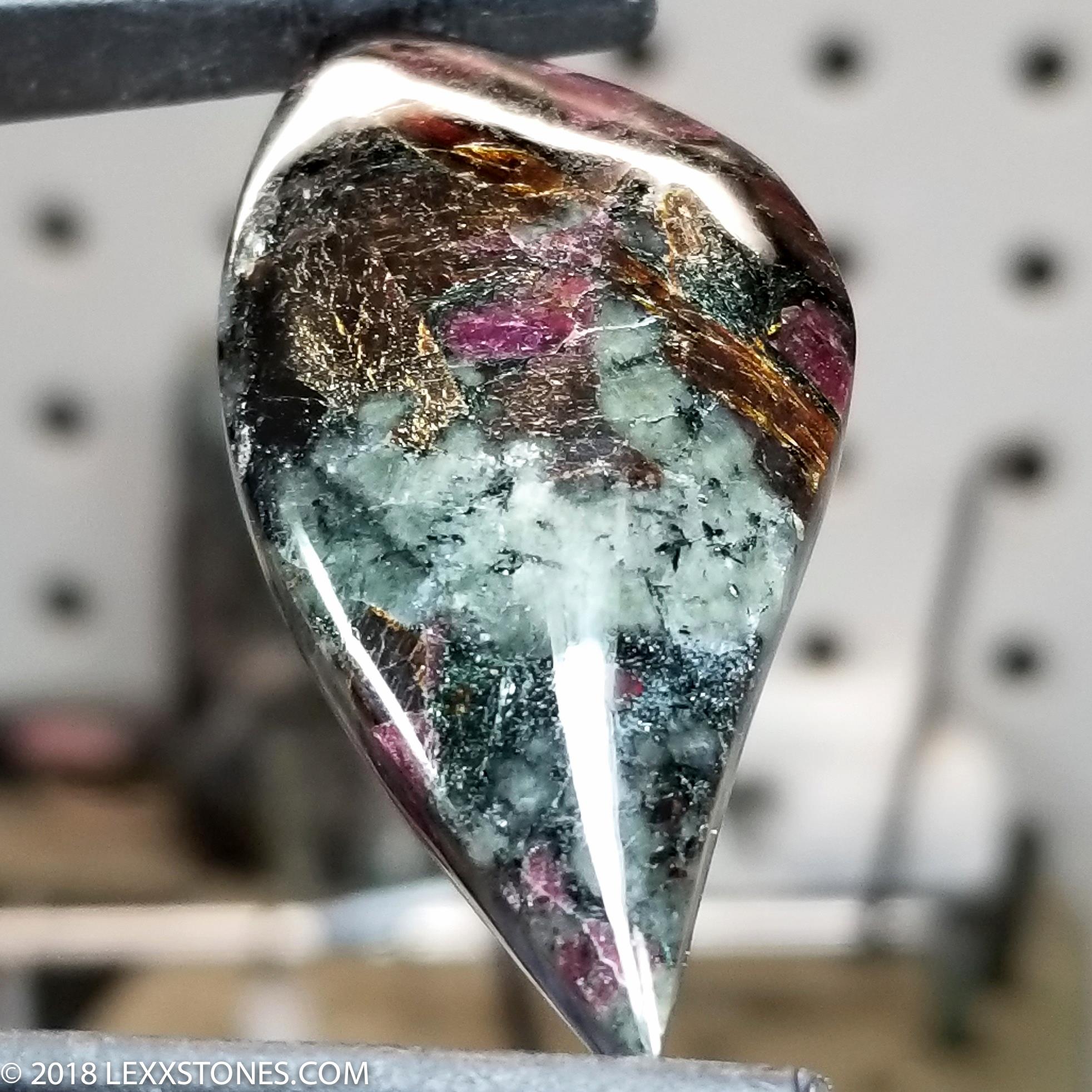 eudialyte-naturelle-vertus