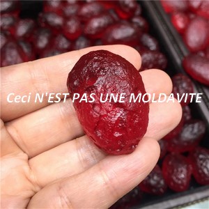fausse moldavite