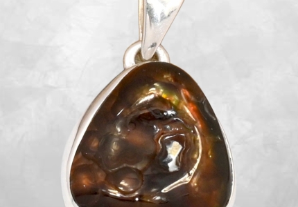 Agate de feu : signification, vertus et conseils d'achat